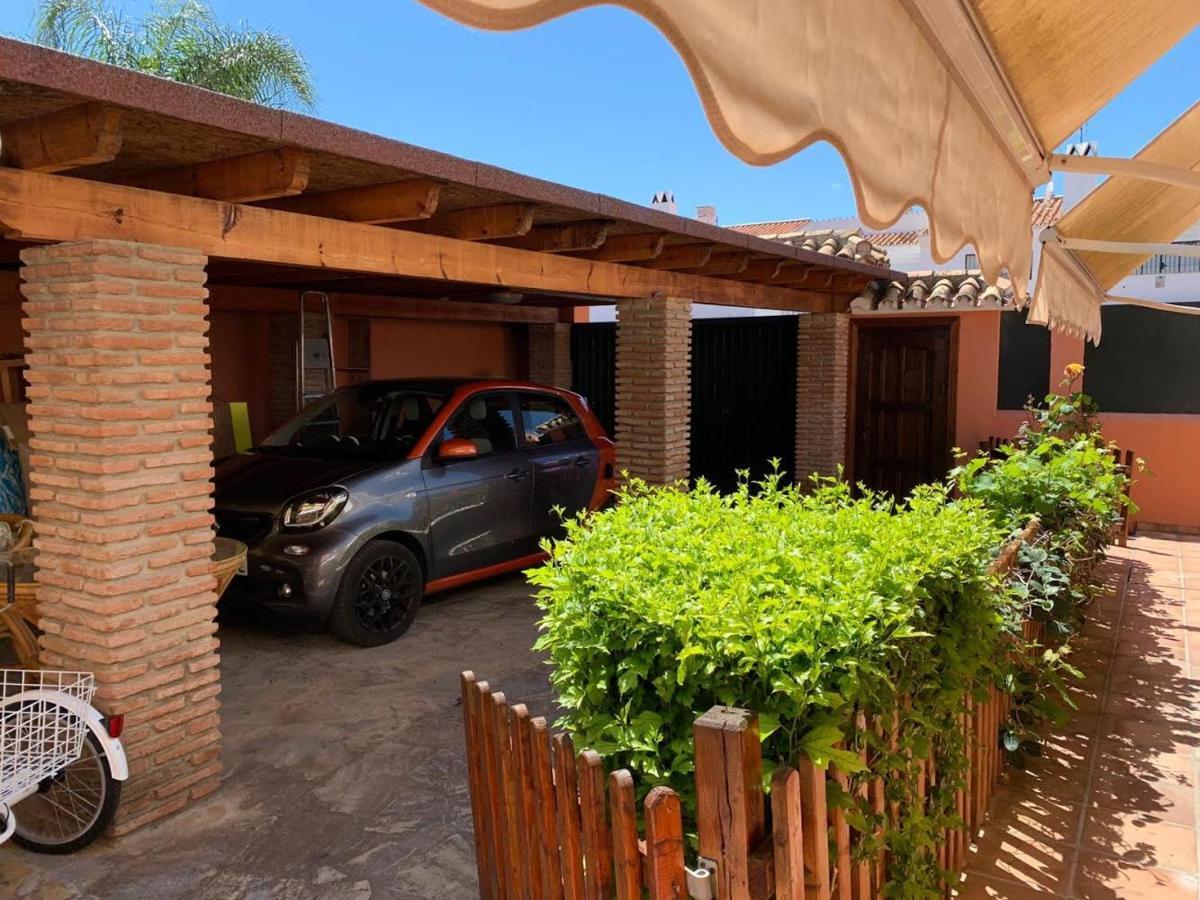 מארבלה Chalet Con Piscina A 50 M De La Playa . מראה חיצוני תמונה
